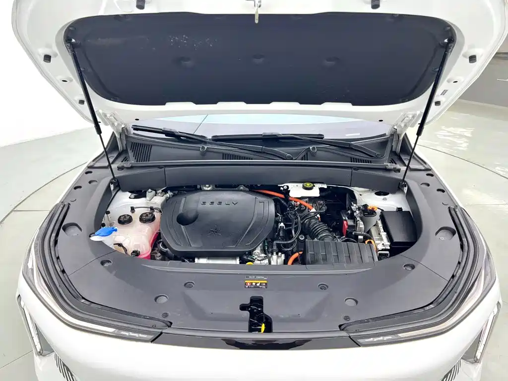 Geely Galaxy Galaxy L7 2025 2024 1.5T 115km MAX Soaring Dragon Edition
