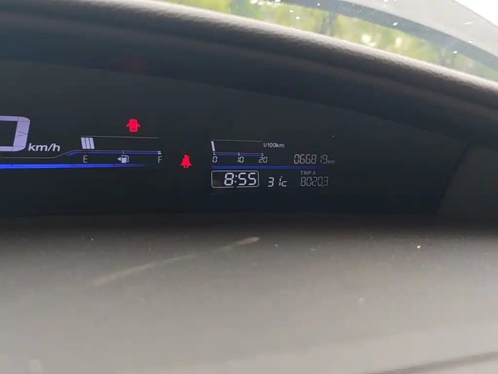 Honda Jade 2018 2017 1.8L Automatic Comfort Edition 5-seater