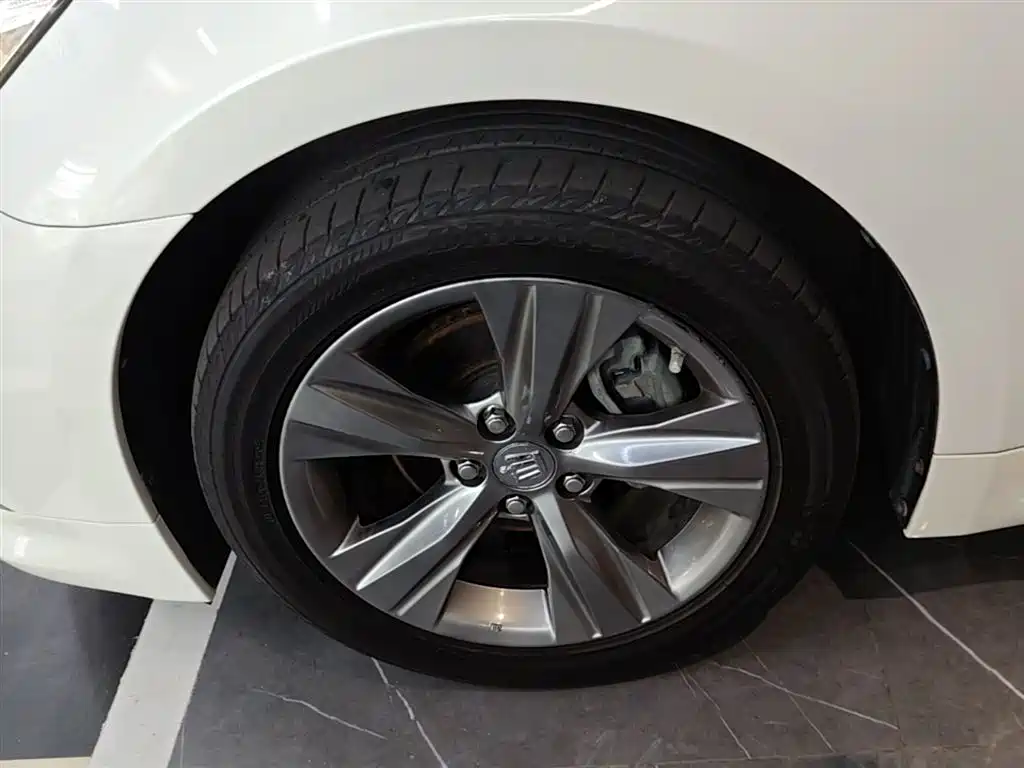 Toyota Crown 2015 2.5L Smart Edition фото 23