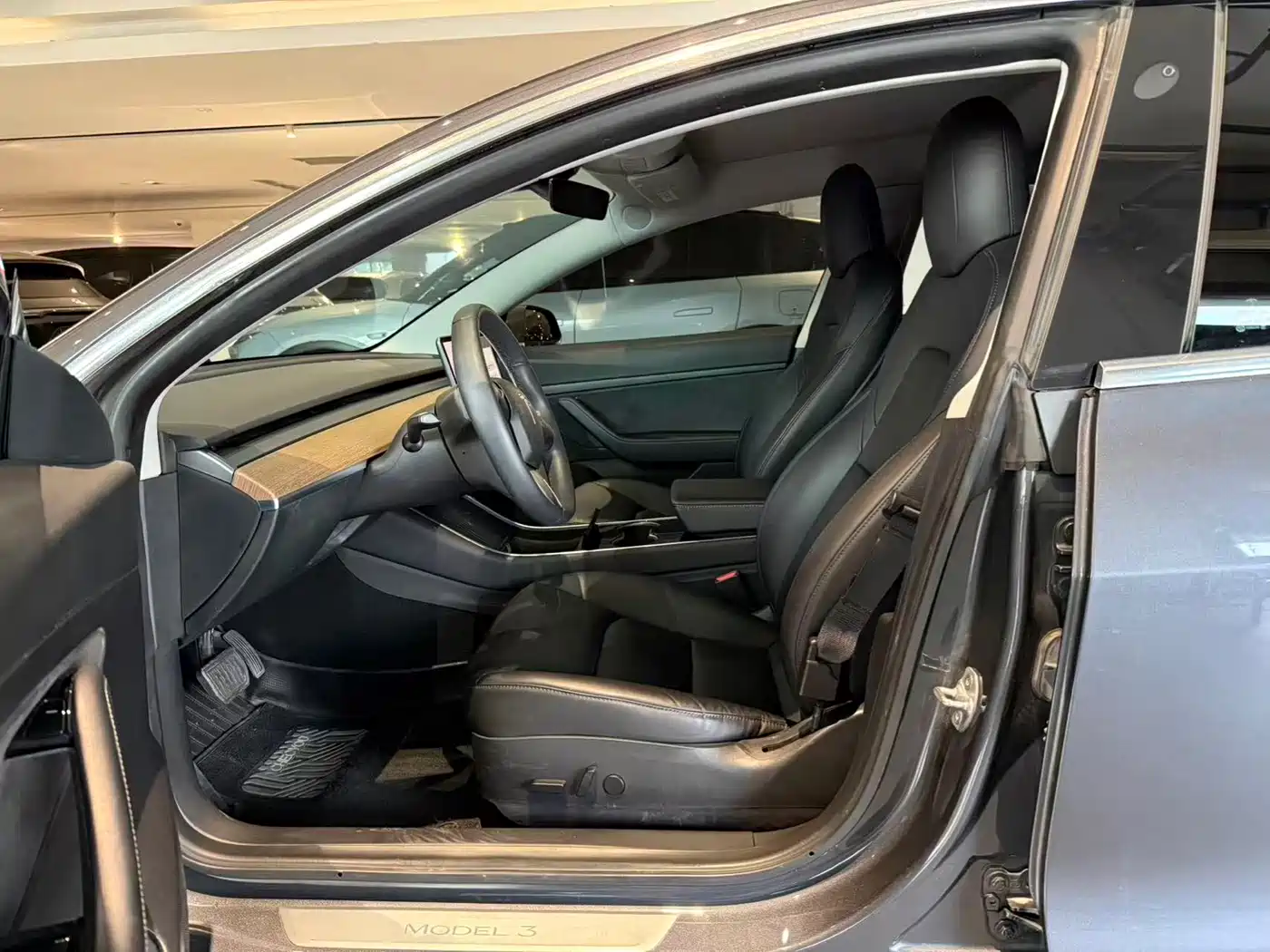 Tesla Model 3 2020 2019 Standard Range Rear-Wheel Drive Upgrade