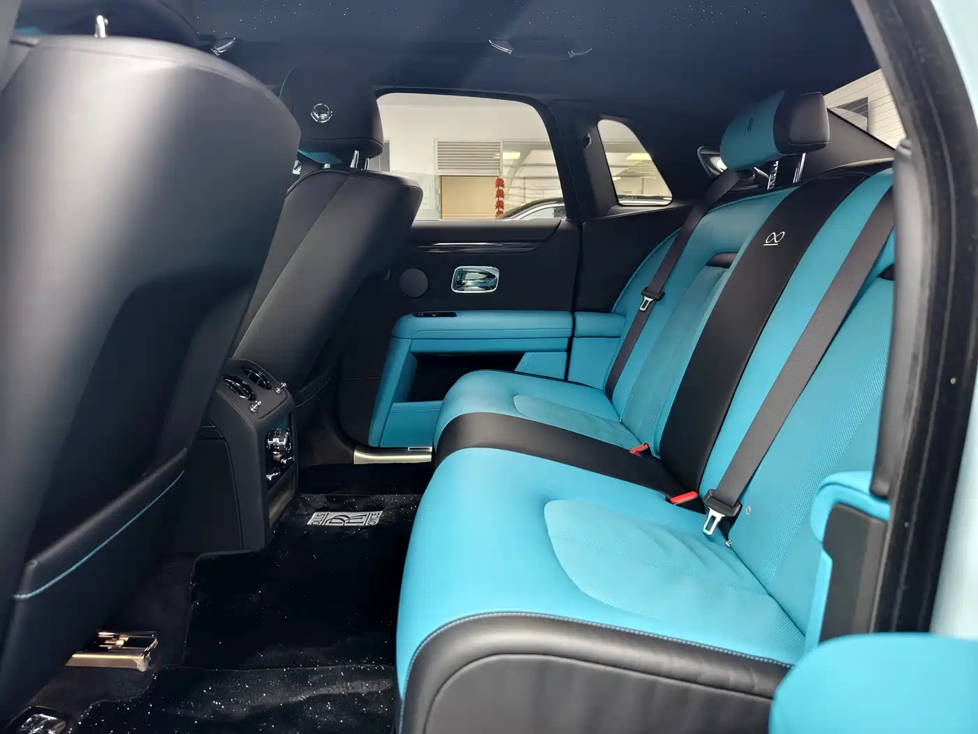 Rolls-Royce Ghost 2023 2022 6.7T Black Badge