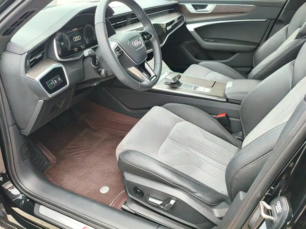 Audi A6L 2024 45 TFSI Premium Dynamic фото 9