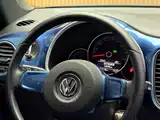 Photo 11 - Volkswagen Beetle