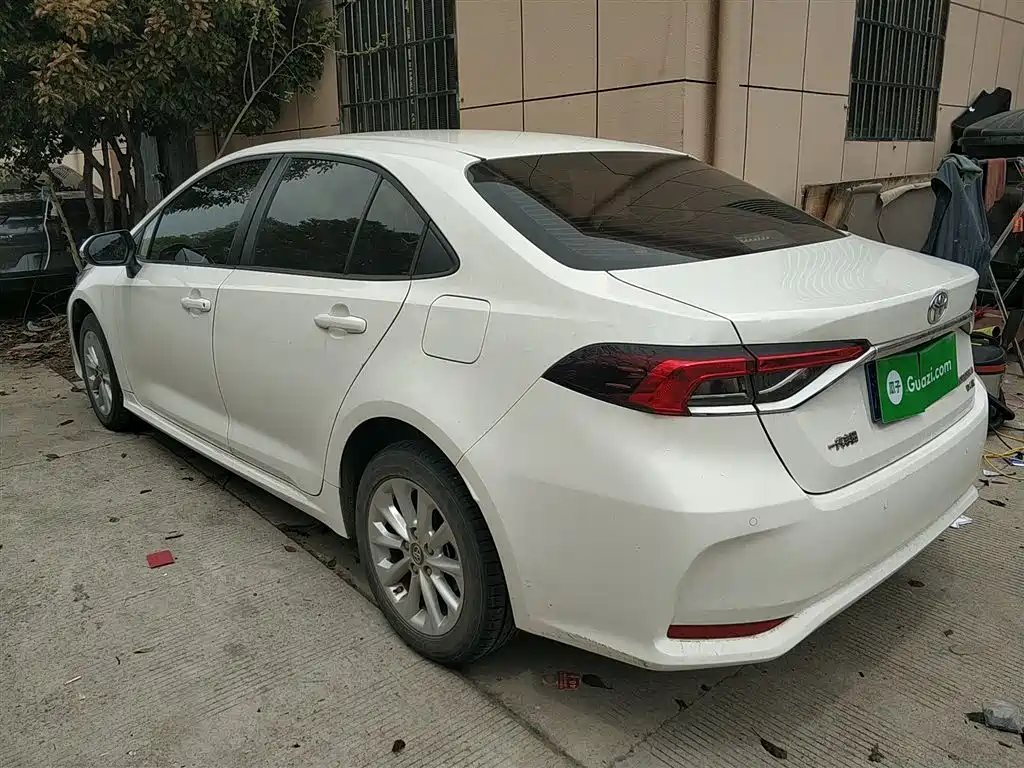 Toyota Corolla 2021 1.2T S-CVT Elite PLUS Edition фото 23