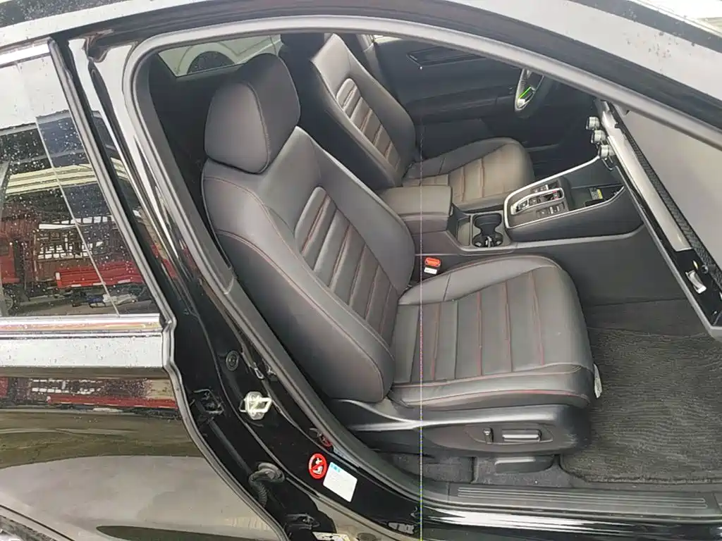 Фото 20 - Honda CR-V