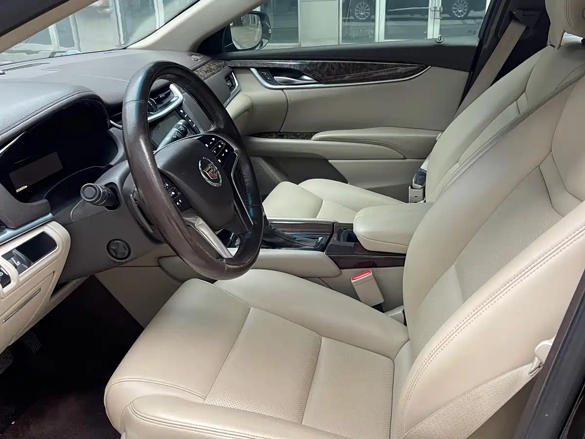 Photo 4 - Cadillac XTS