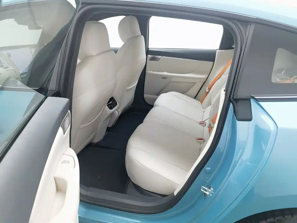 Dongfeng eπ007, миниатюра 15