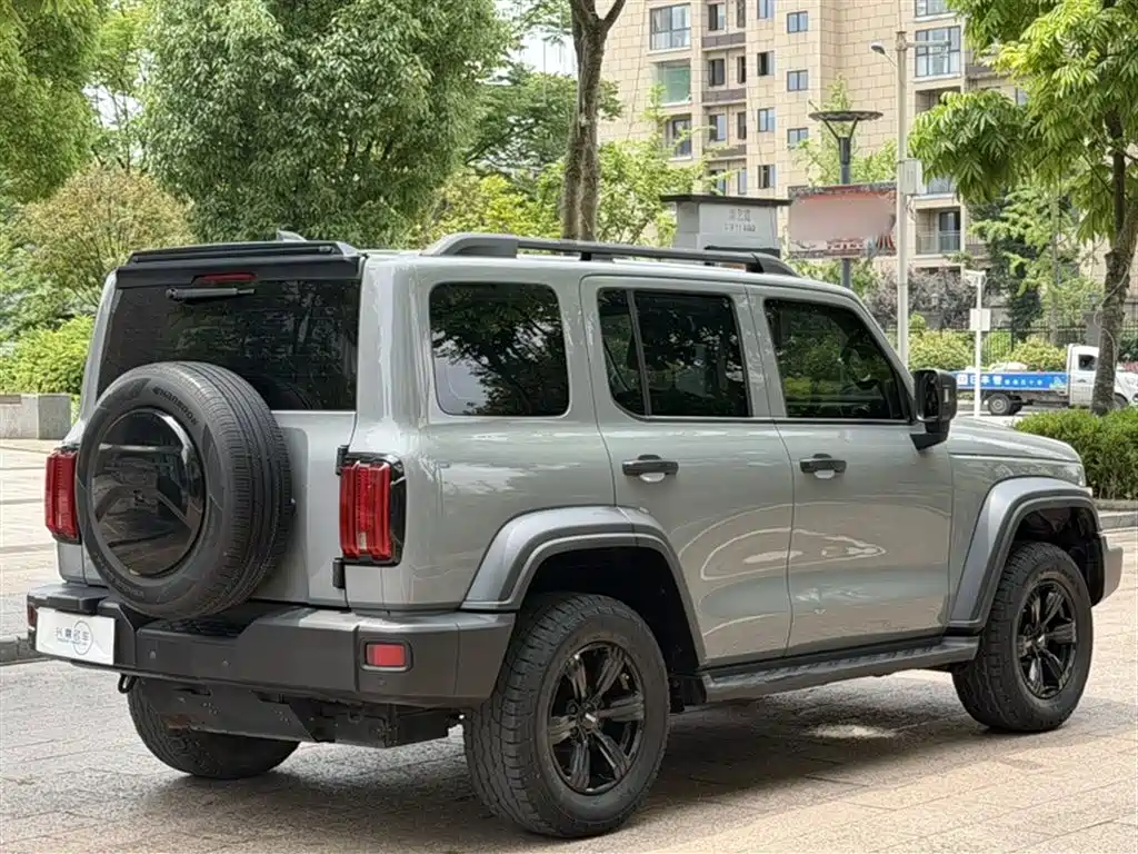 Tank 300 2021 Off-road Edition 2.0T Challenger фото 10