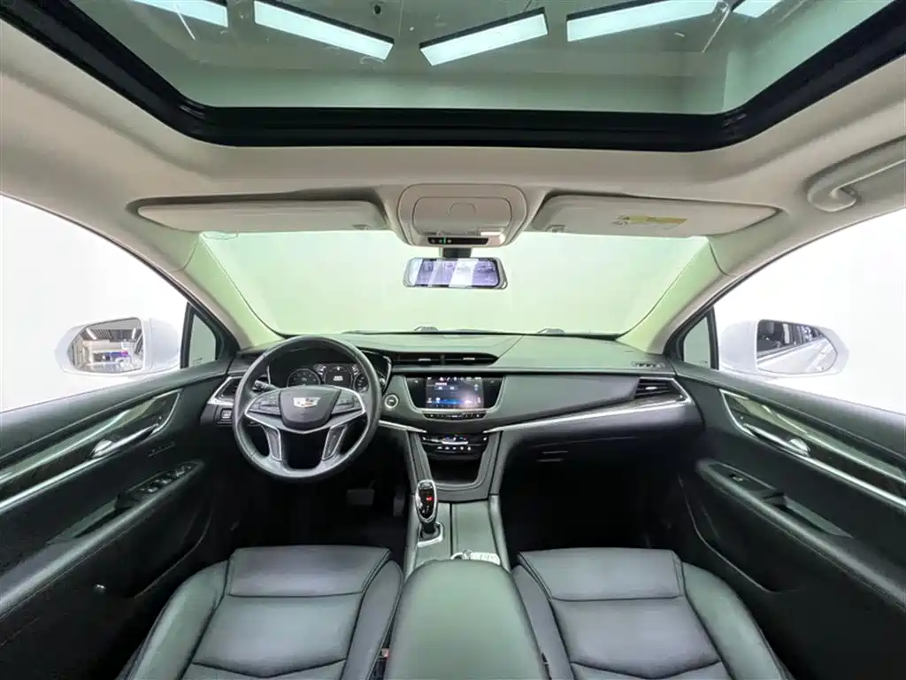 Cadillac XT5 2018 28T 4WD Luxury фото 14