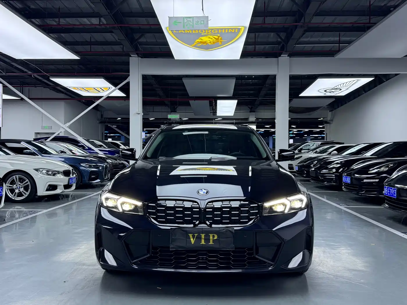 BMW 3 Series 2023 325Li M Sport Black Night Package фото 2
