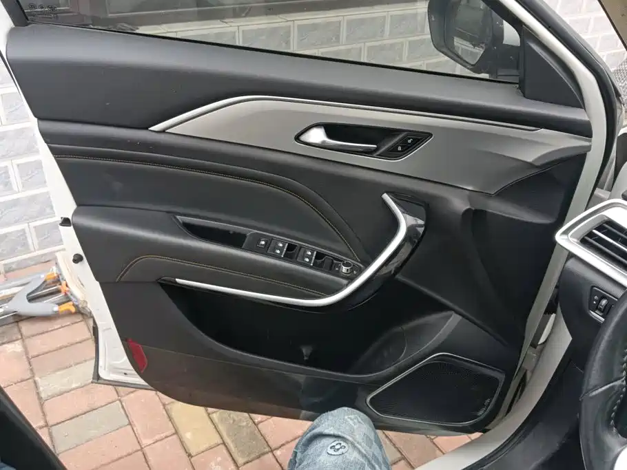 Bestune T77 2023 2023 1.5T Automatic Luxury