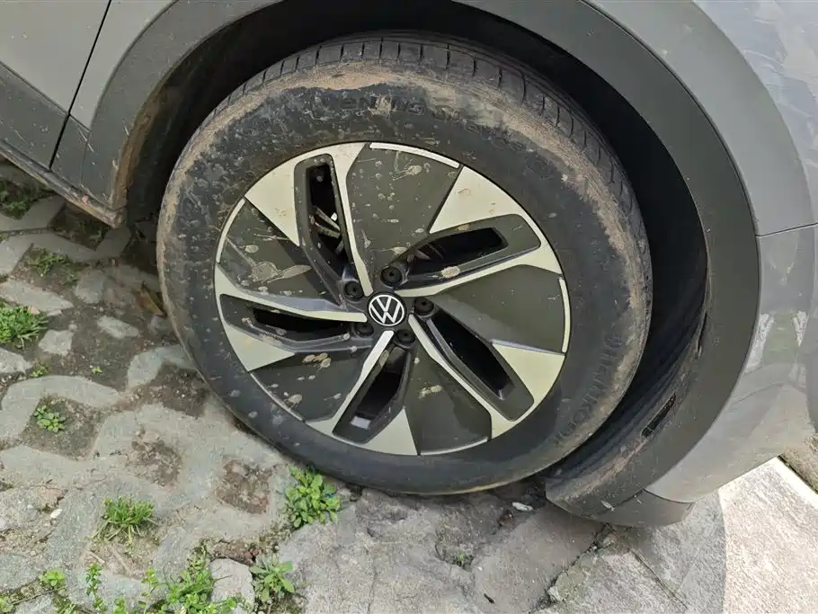 VOLKSWAGEN ID.4 CROZZ