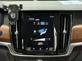 Фото 12 - Volvo S90