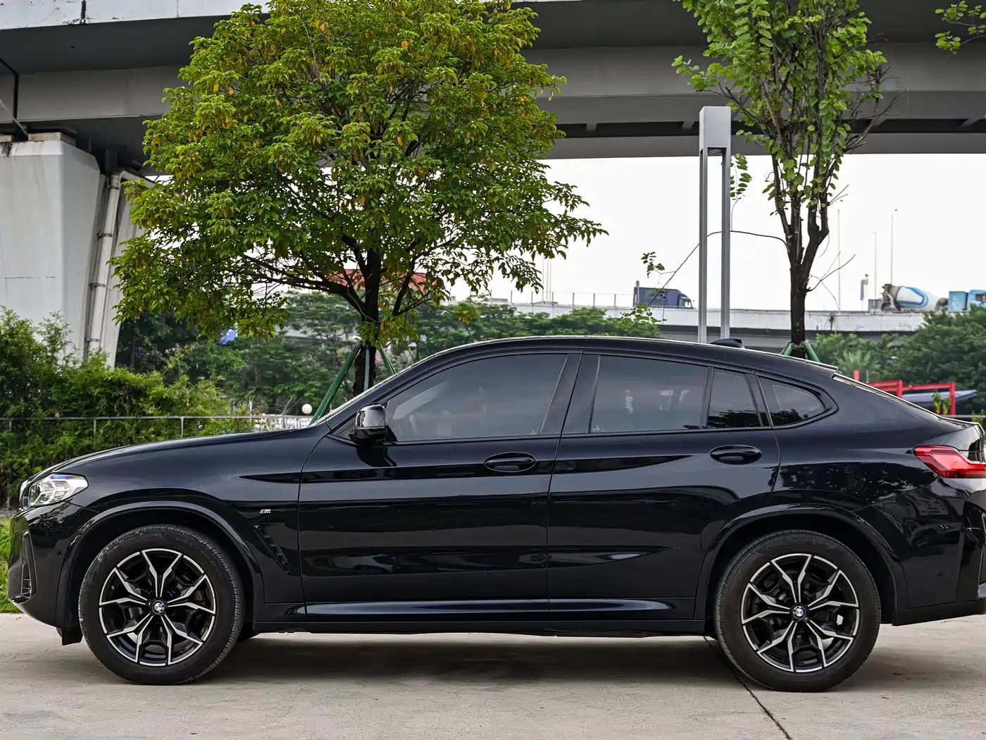 BMW X4 2024 2022 xDrive 25i M Sport Package