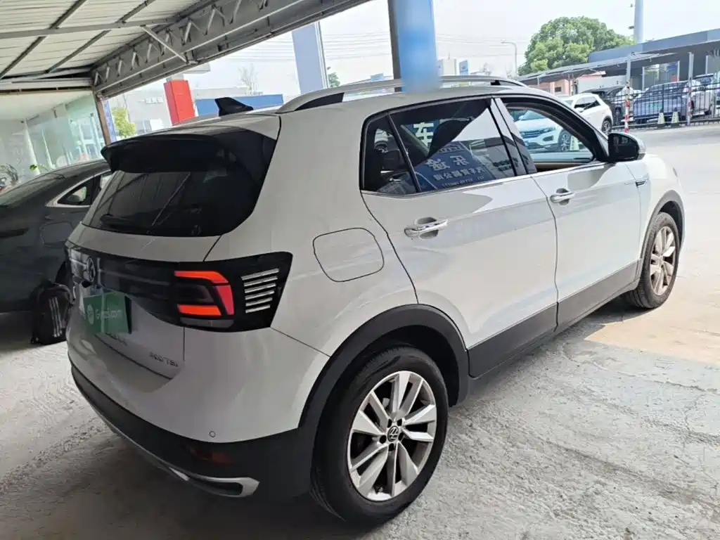 Volkswagen T-Cross 2024 2023 300TSI DSG Comfort Edition