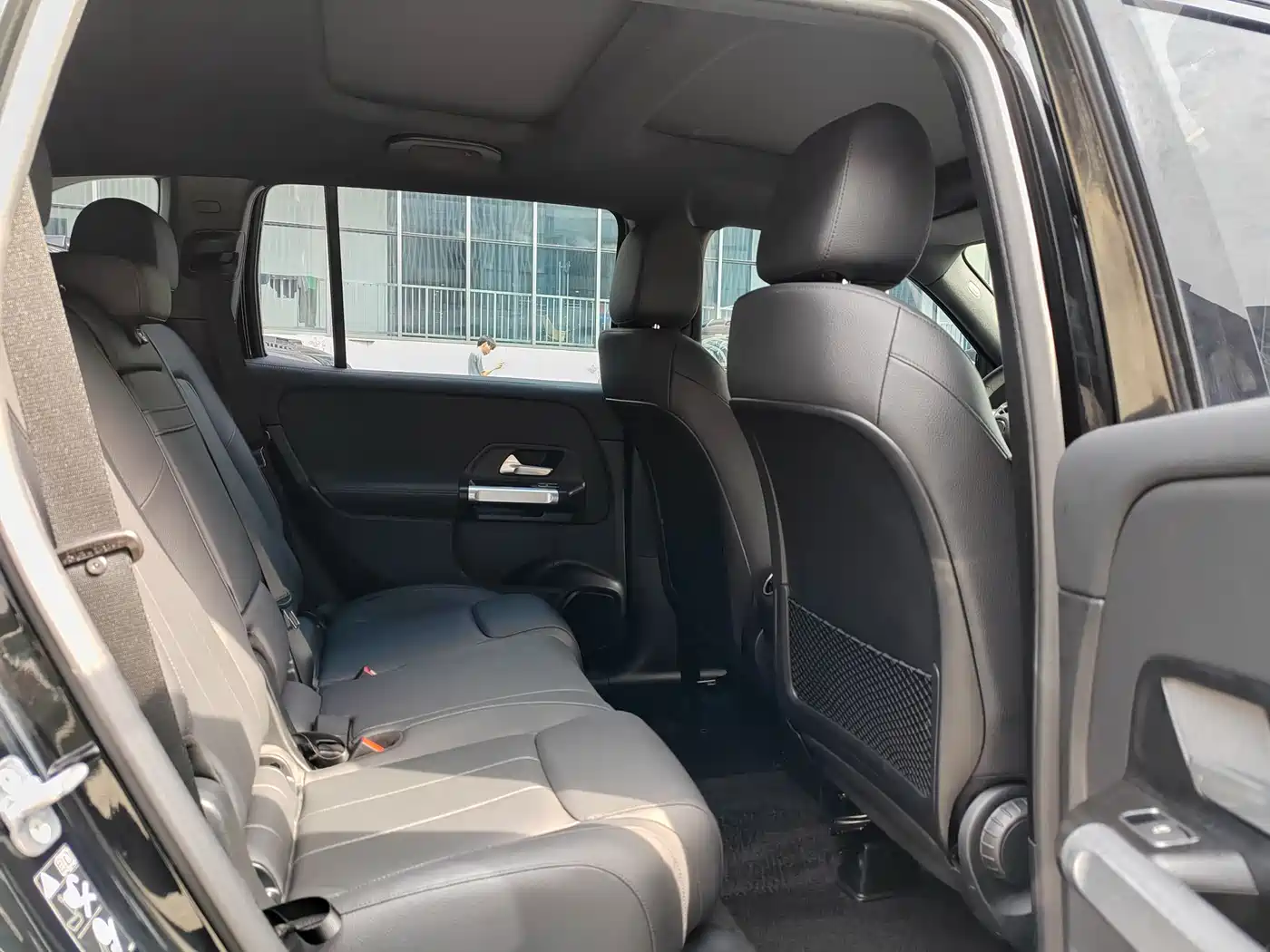 Mercedes-Benz GLB 2024 GLB 220 Dynamic фото 8