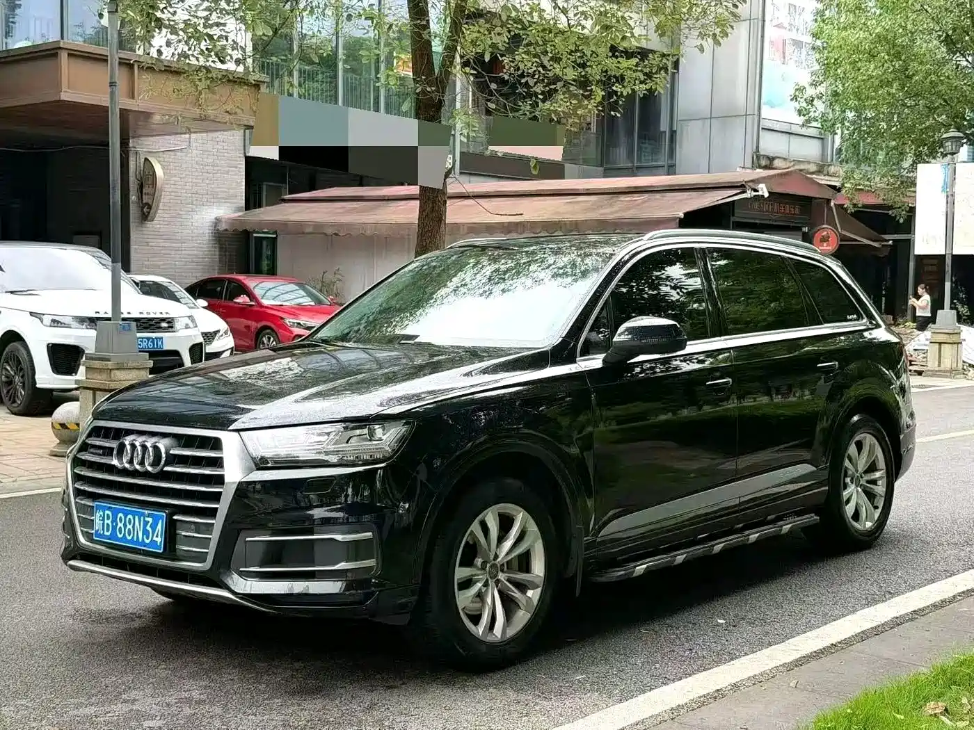Photo 1 - Audi Q7