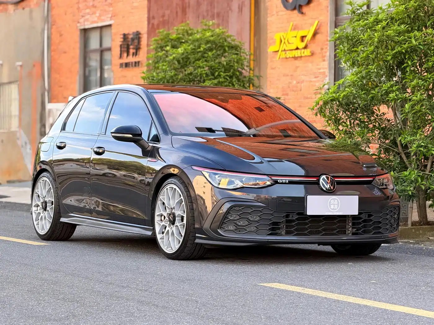 Volkswagen Golf GTI 2021 380TSI DSG GTI фото 3