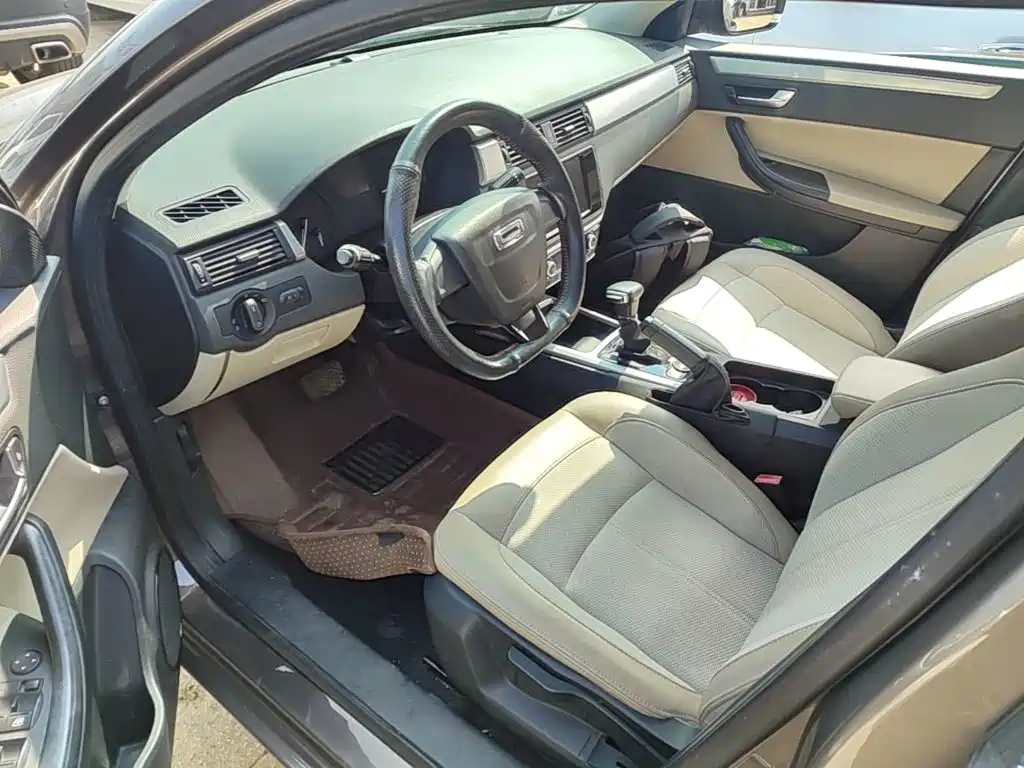 Photo 15 - Qoros 3