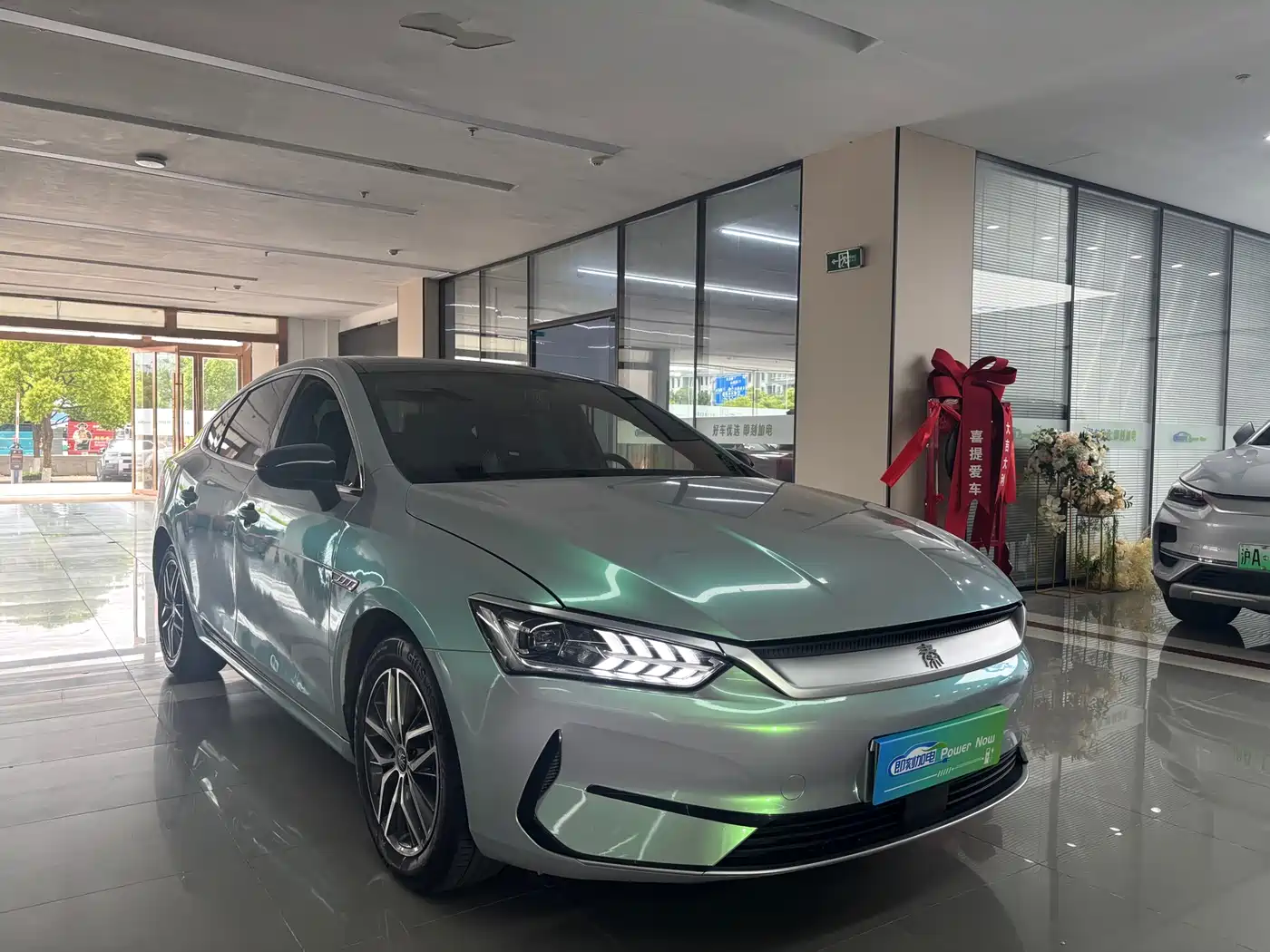 BYD Qin PLUS 2021 EV 500KM Luxury Model фото 3