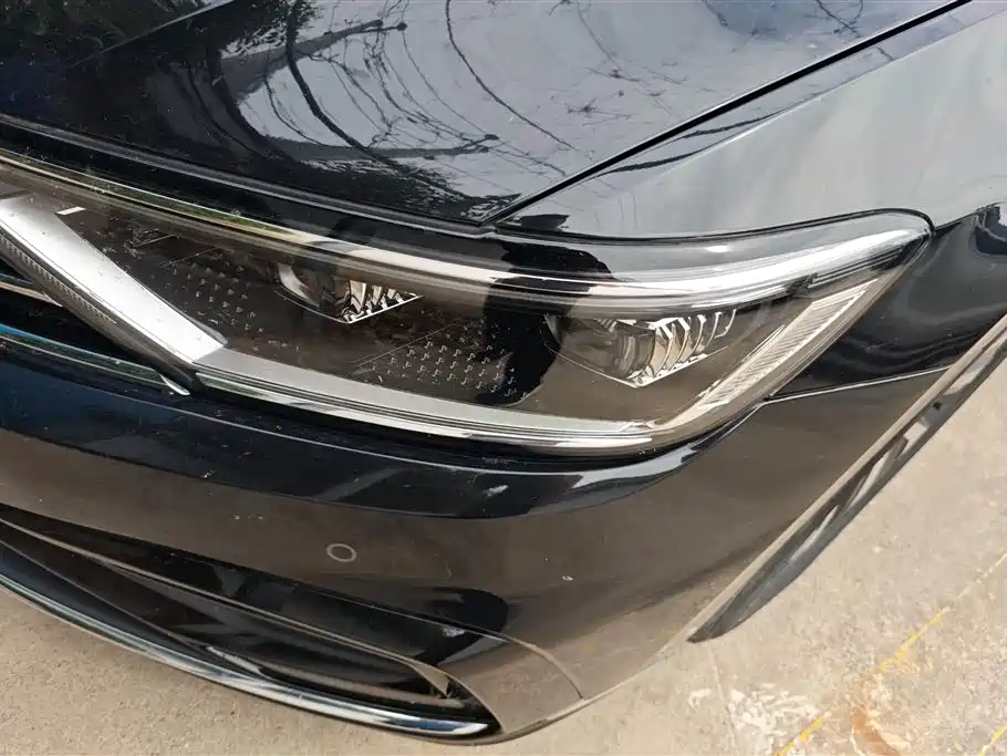 Volkswagen Magotan GTE Plug-in Hybrid 2022 GTE Luxury фото 5