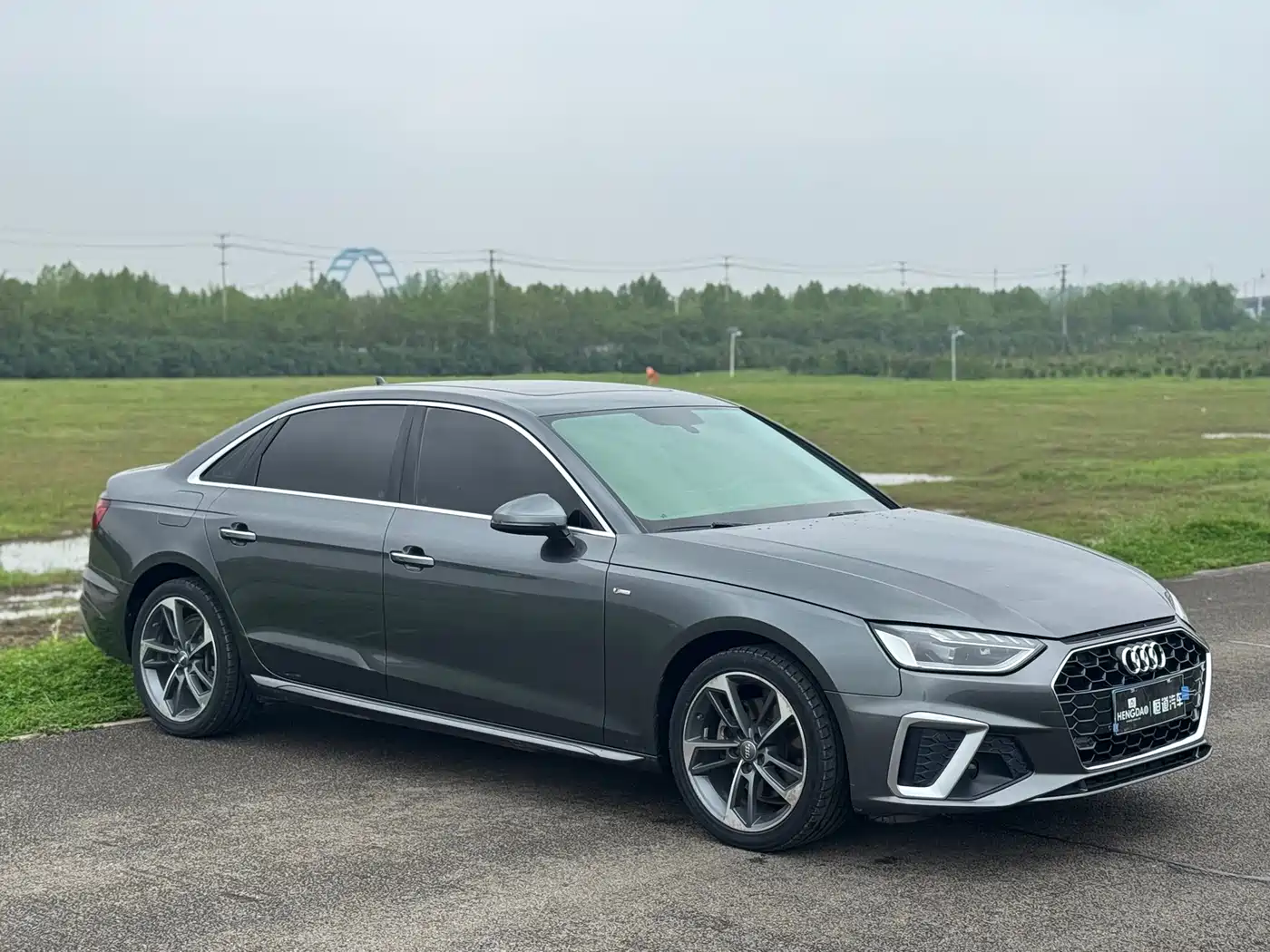 Audi A4L 2020 40 TFSI Fashion Dynamic Edition фото 4