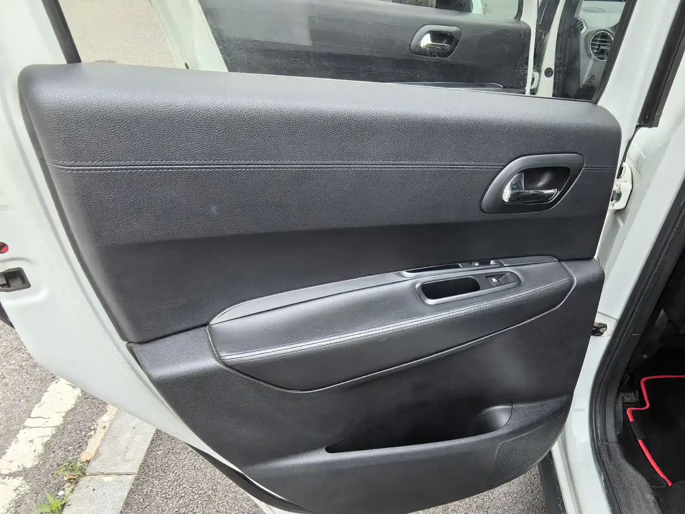 Peugeot 3008 2015 2.0L Automatic Trend Edition фото 17