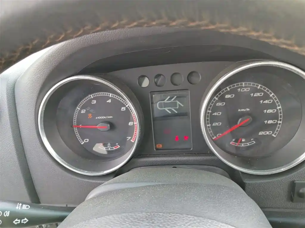 BAIC ORV Beijing Offroad BJ40 2016 Model 40L 2.3T Automatic 4WD Exclusive фото 4