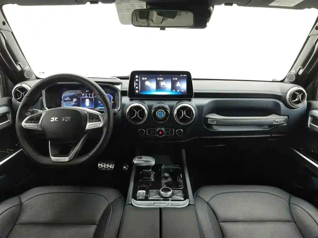 BAIC ORV Beijing Offroad BJ40 2023 2.0D Automatic 4WD Blade Hero Edition Knight Type фото 5
