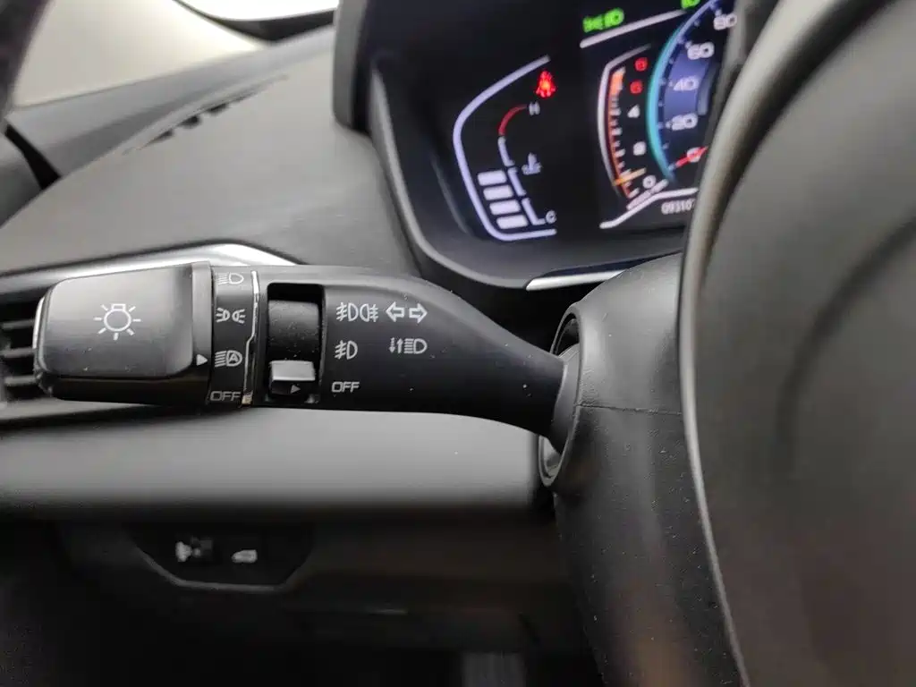 Dongfeng Aeolus Yixuan 2020 2020 230T Automatic Cool Edition