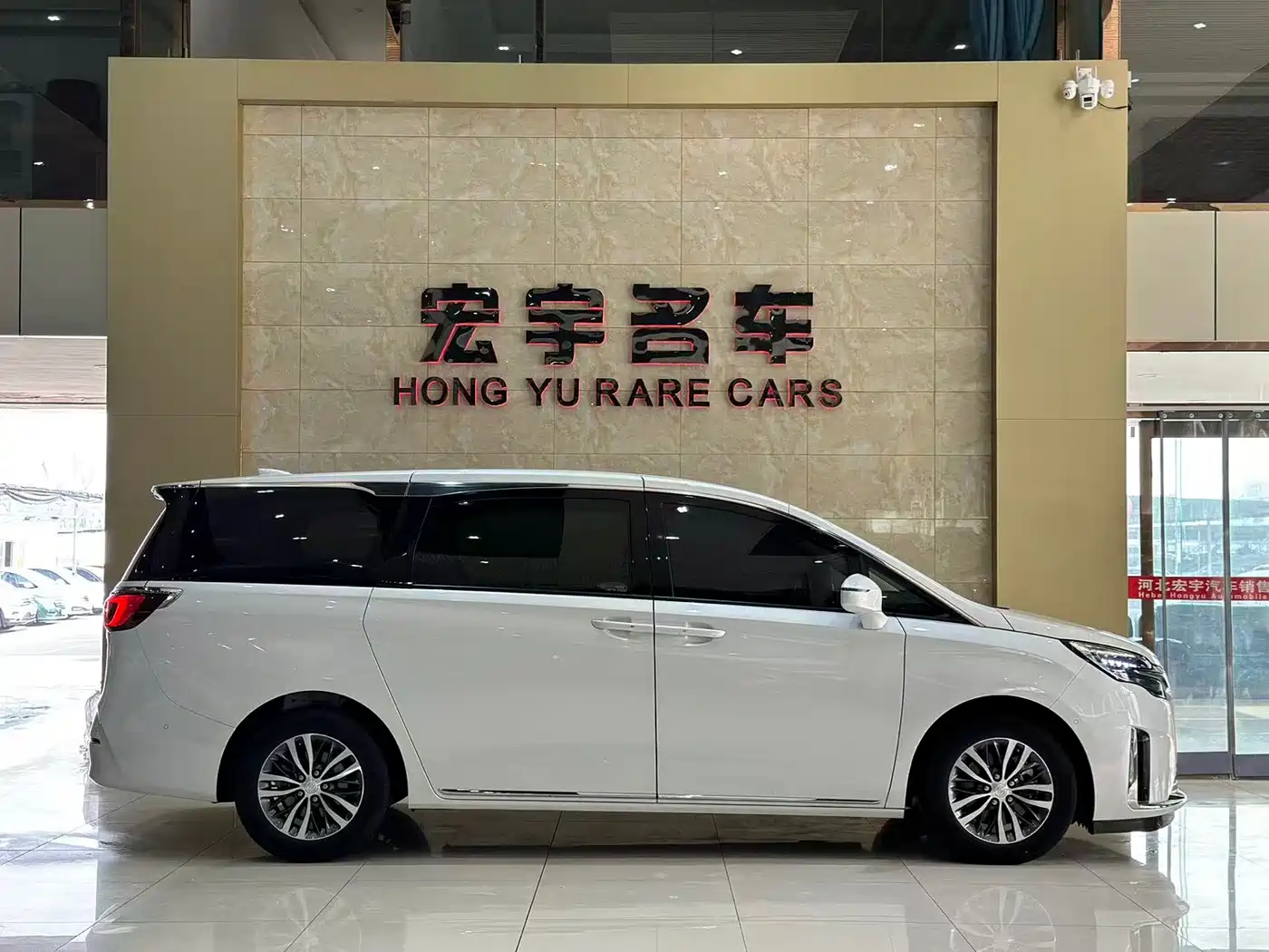 Buick GL8 2023 ES Landmaster Exclusive фото 4