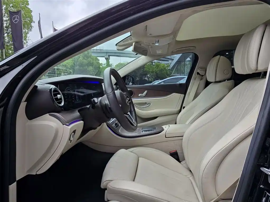 Mercedes-Benz E-Class 2020 E 260 L фото 14