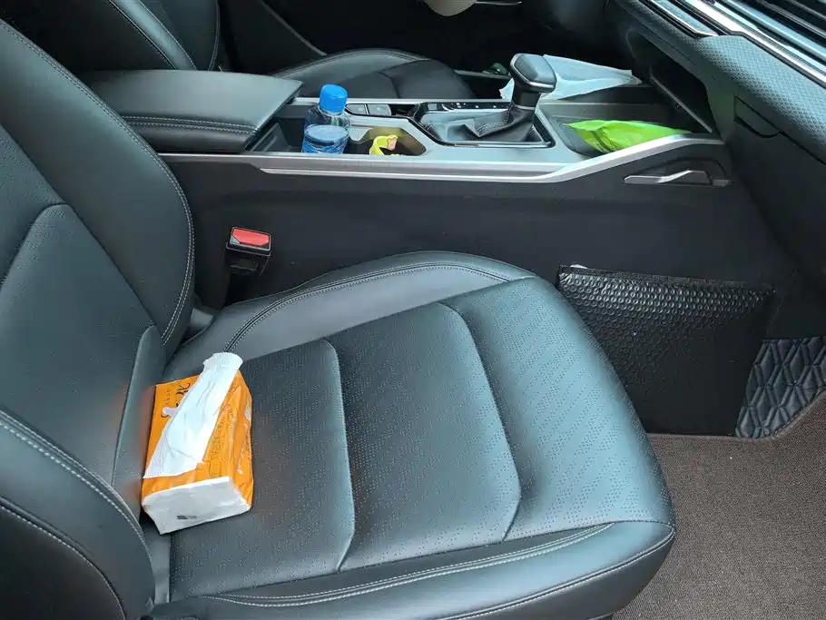 GEELY AUTOMOBILE EMGRAND