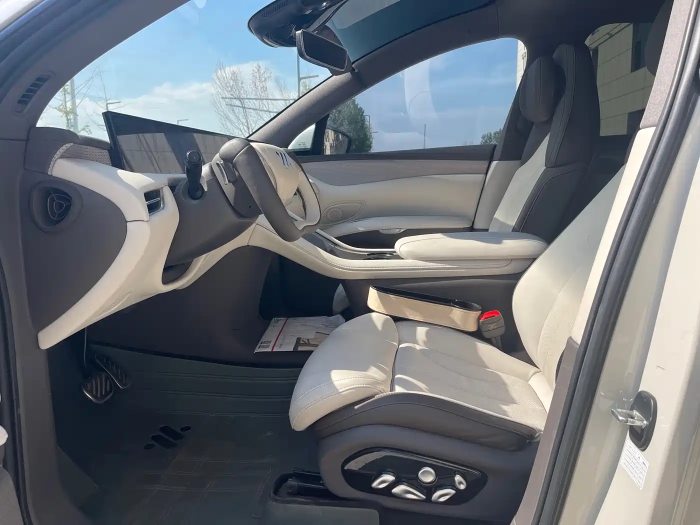 IM Motors IM LS7 2024 2023 Model 90kWh Elite RWD Edition