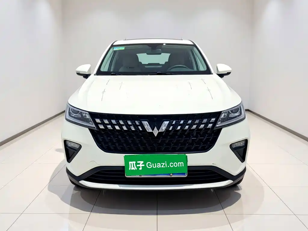 Wuling Motors Wuling Xingchi 2024 2022 1.5L Manual Freedom Edition