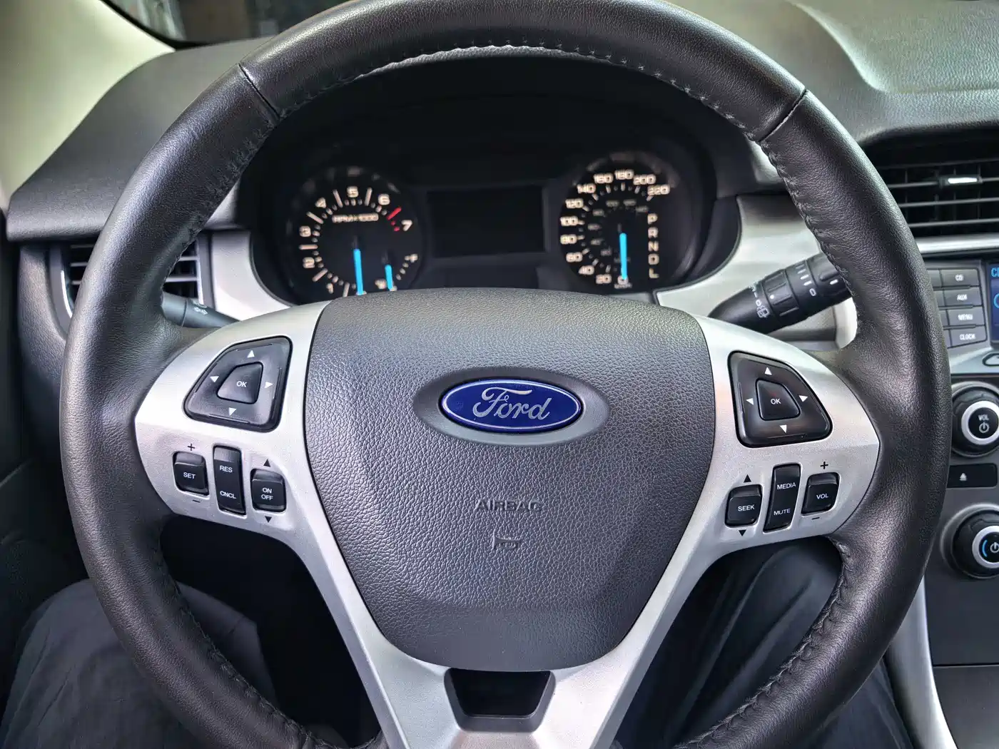 Ford Edge (Import) 2015 2012 2.0T Elite