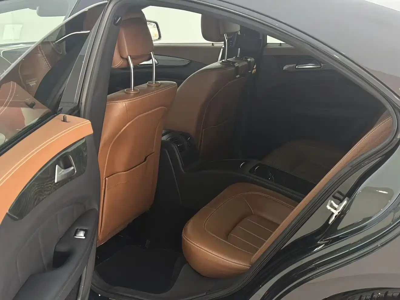 Mercedes-Benz CLS 2016 CLS 320 Edition фото 10
