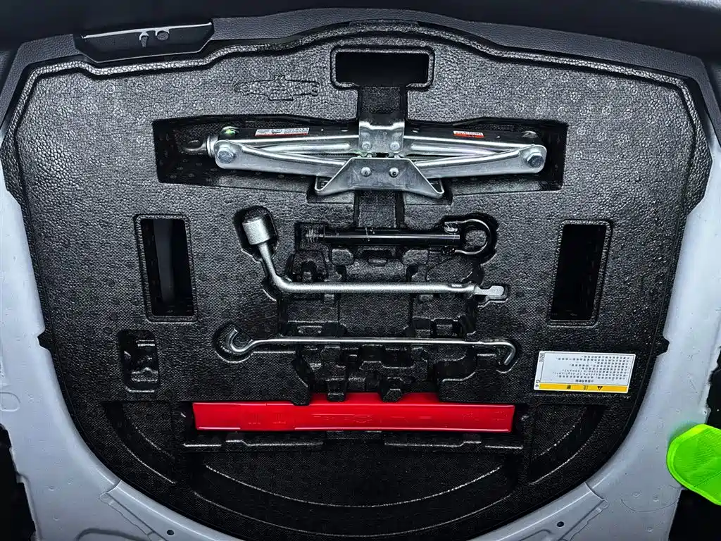 Toyota Corolla 2021 1.2T S-CVT Elite PLUS Edition фото 10