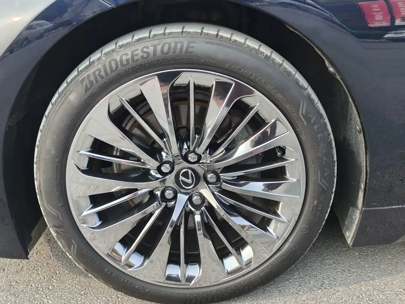 Lexus LS 2021 2020 500h Excellence (China VI)