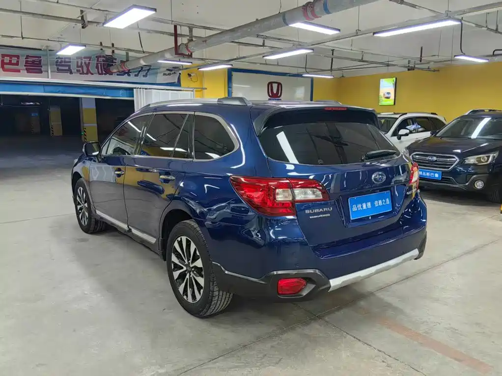 Subaru Outback 2018 2017 2.5i Sport Navigation Edition