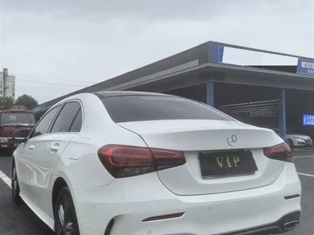 Mercedes-Benz A-Class 2021 Facelift A 180 L Sport Sedan фото 9