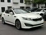 Photo 2 - Kia K5