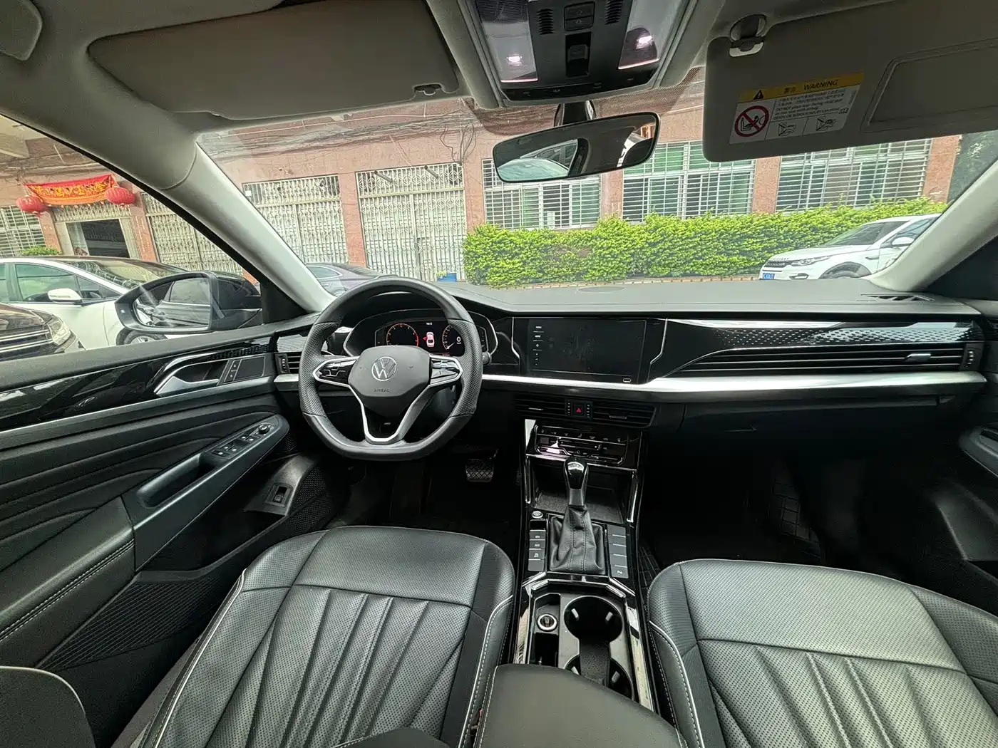 Volkswagen Passat 2024 380TSI Elite Edition фото 12