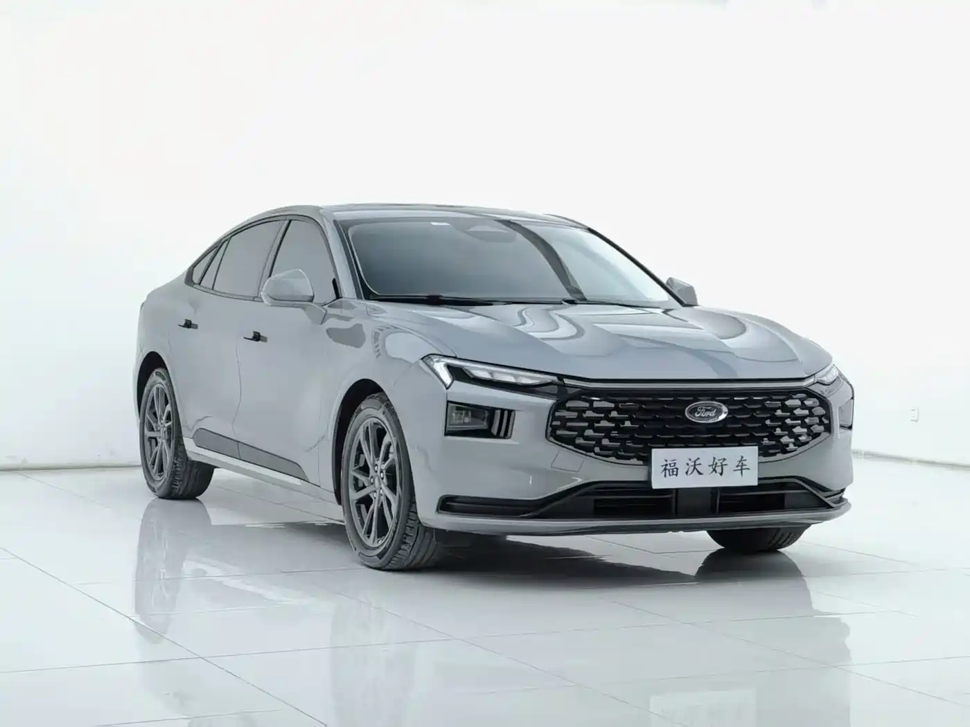 Ford Mondeo 2025 2025 2.0T EcoBoost Luxury