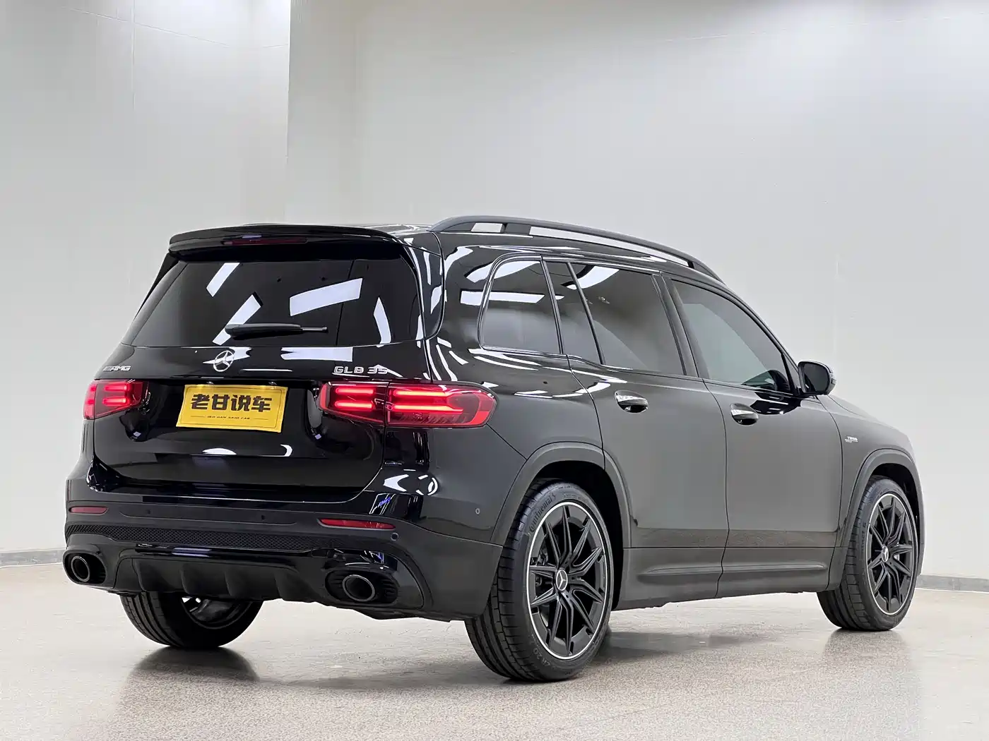 MERCEDES-BENZ GLB AMG