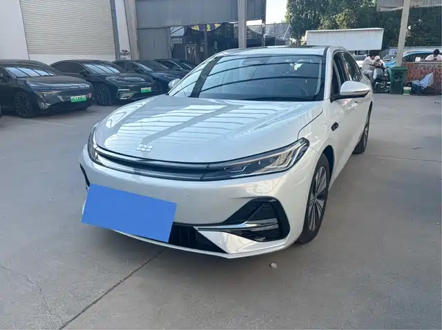  Geely Galaxy Galaxy A7 2025 EM-i 150km Explorer+ Edition
