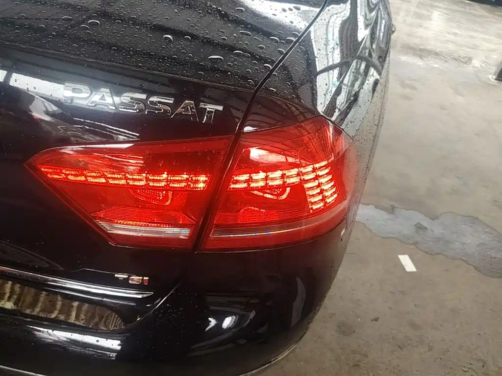 Volkswagen Passat 2013 1.8TSI DSG Yuzun фото 8