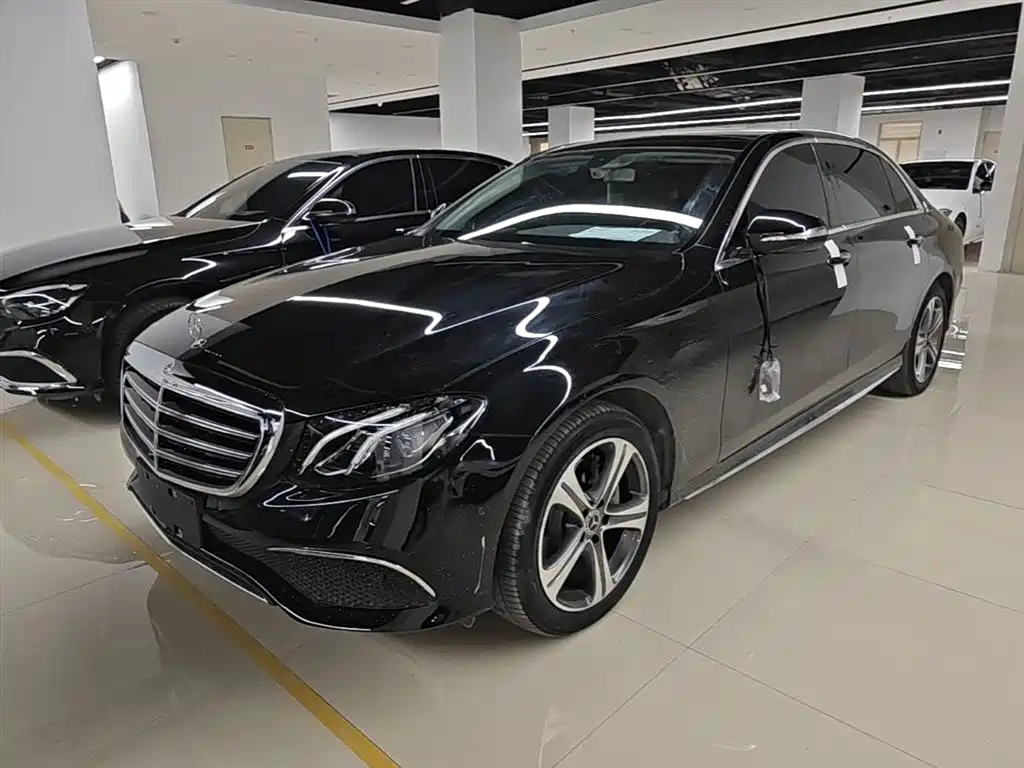 Mercedes-Benz E-Class 2019 E 200 L Sport фото 2