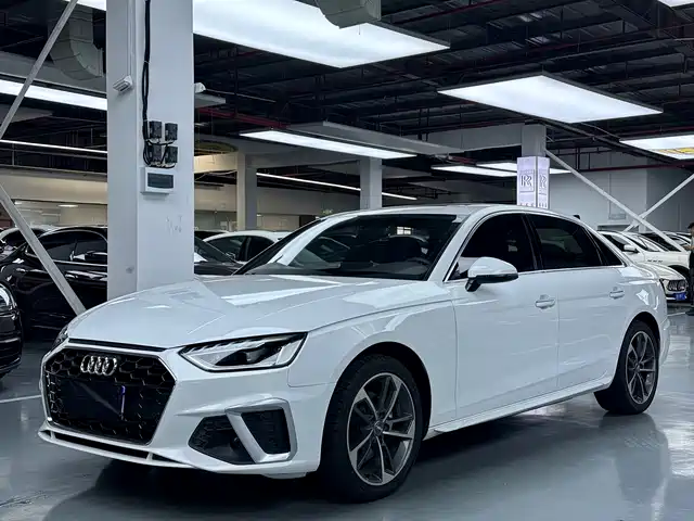 Audi A4L 2022 40 TFSI Fashion Dynamic