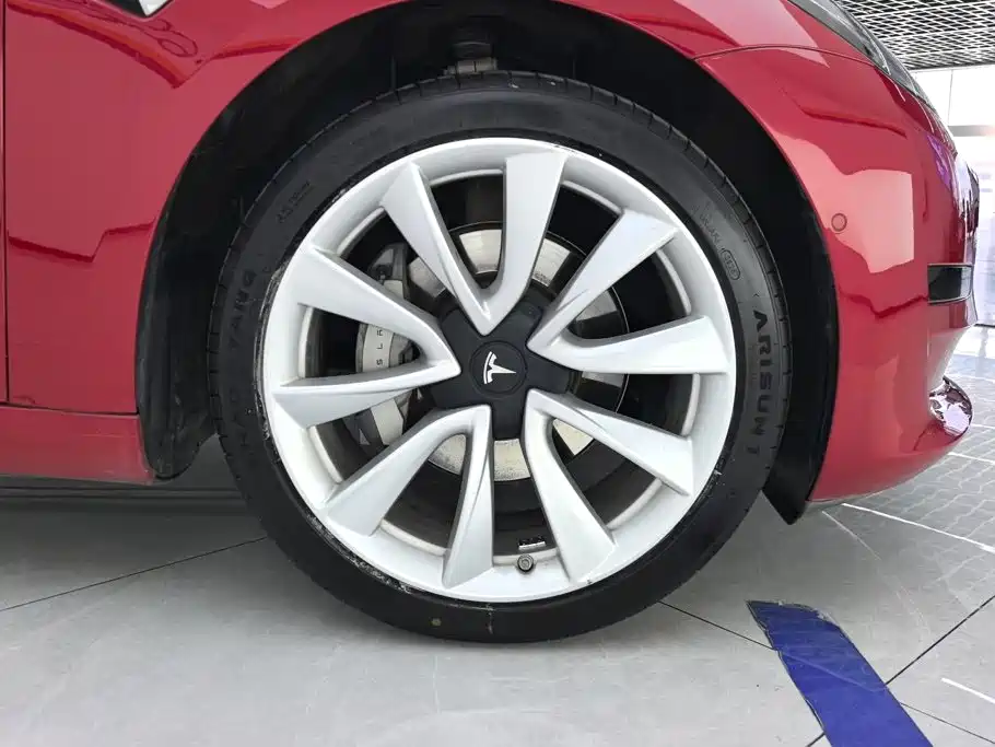 Tesla Model 3 2020 2020 Standard Range Rear-Wheel Drive Upgrade